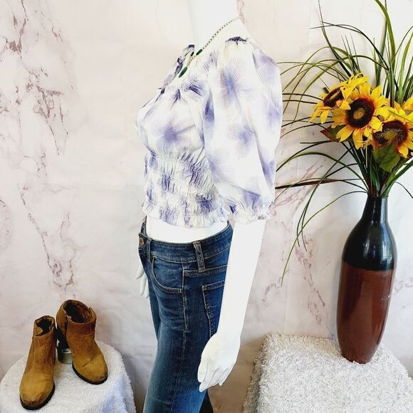 Levis 100% cotton smocked crop top - Picture 6 of 9